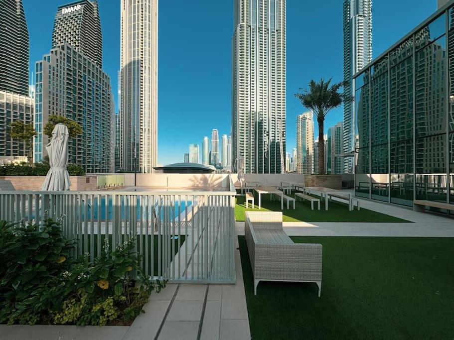 Lux Apartment In Downtown I Walk To Dubai Mall エクステリア 写真